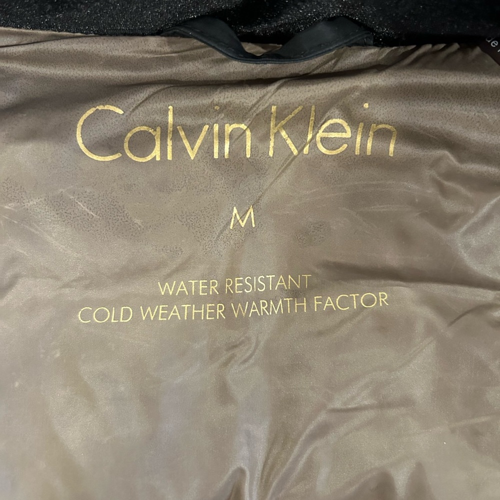 Calvin Klein Women’s Faux Fur Puffer Jacket | Black | Size M - Picture 9 of 11